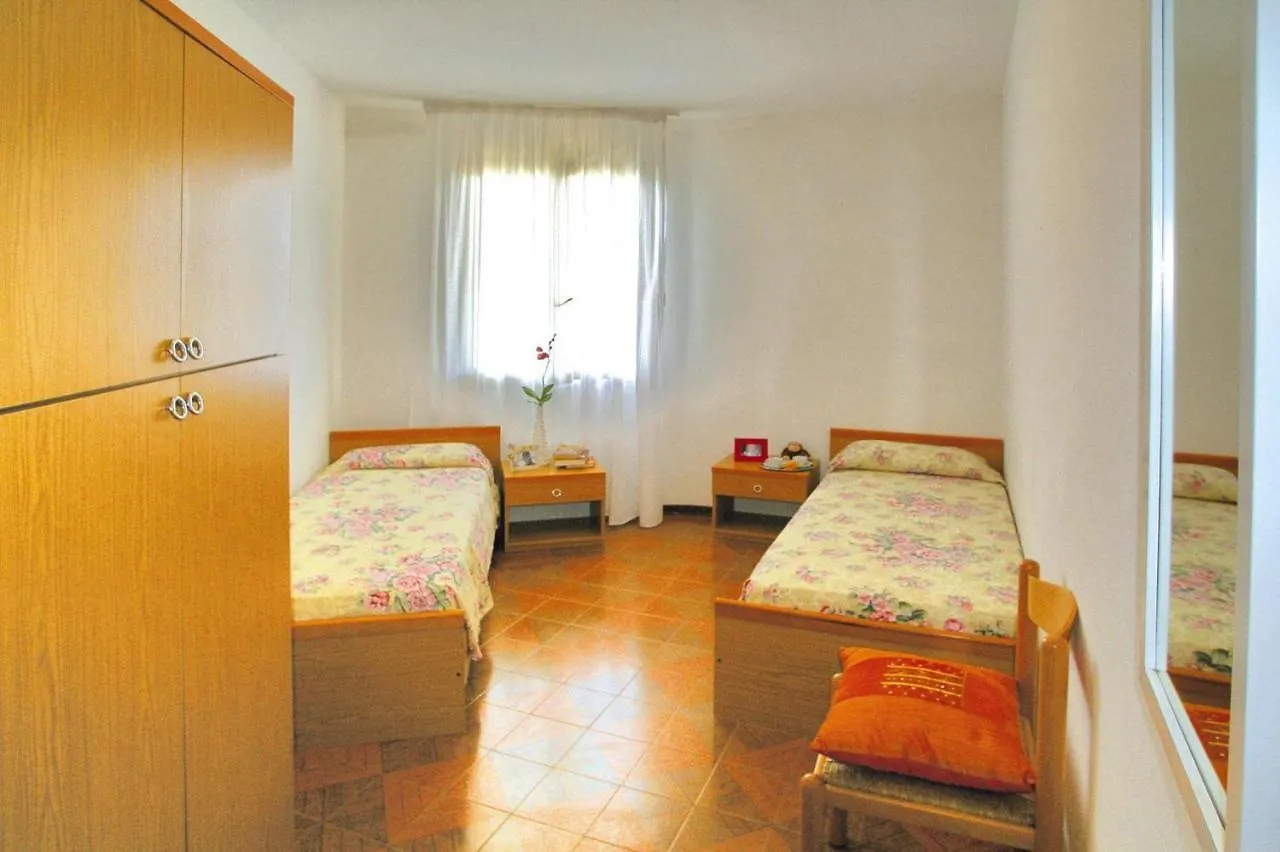 Holiday Village Tivoli In Bibione Apartament